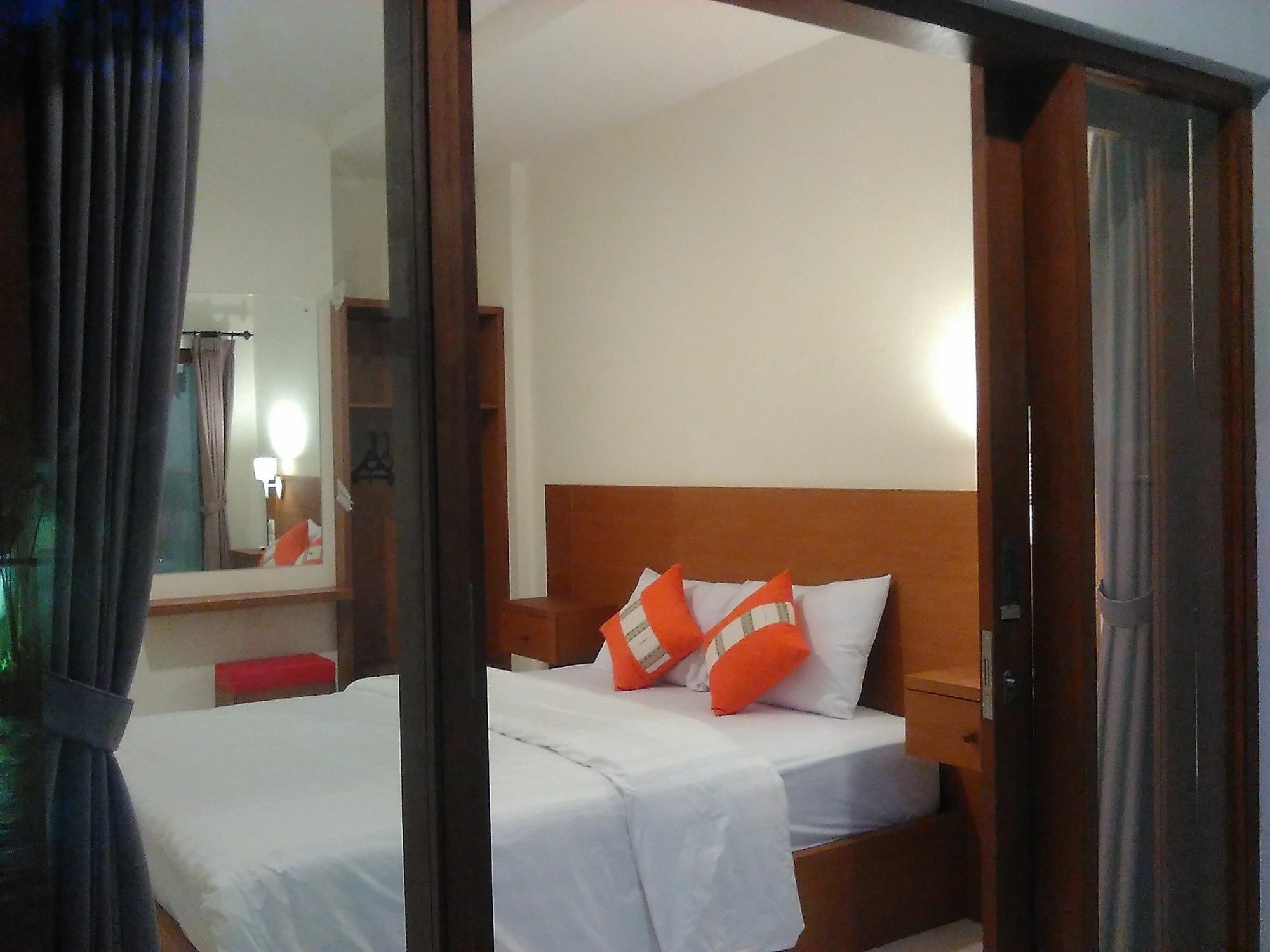Reddoorz At Kerobokan Seminyak 2 Exterior foto