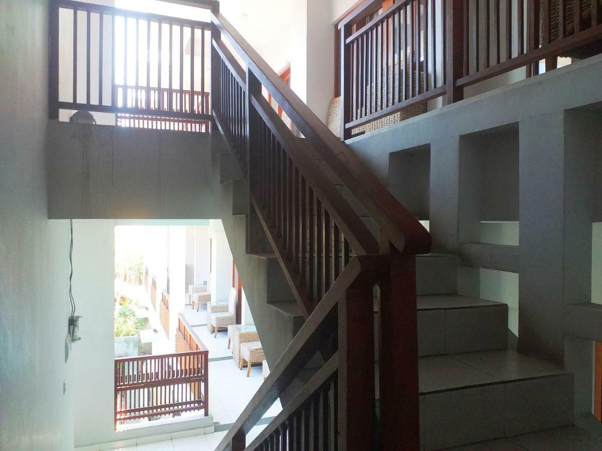 Reddoorz At Kerobokan Seminyak 2 Exterior foto